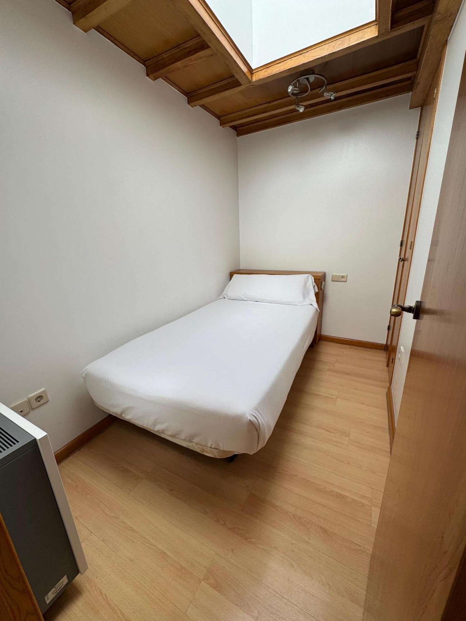 Apartamentos Campanas De San Juan Santiago de Compostela Exterior photo